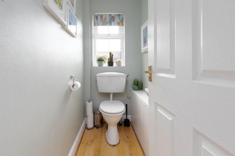 Images for Spring Close, Lutterworth. LE17