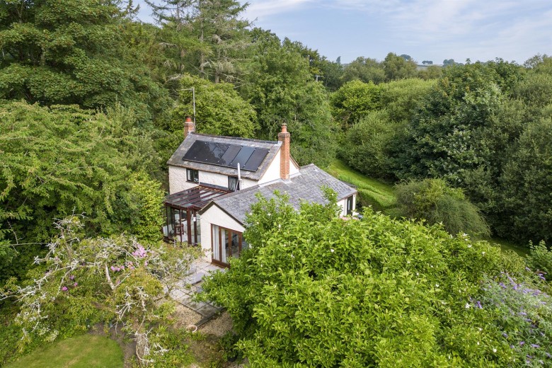 Click the photo for more details of Stockland, Honiton