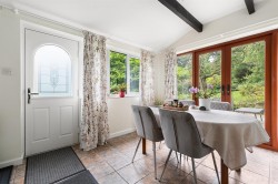 Images for Stockland, Honiton