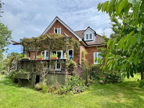 Click the photo for more details of Broadshard, Crewkerne