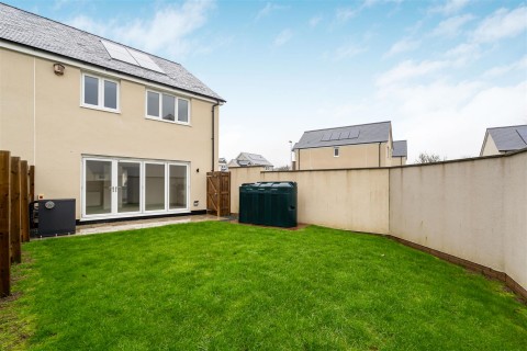 Click the photo for more details of West Road, Sheepwash