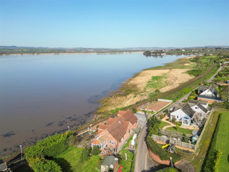 Click the photo for more details of Exton, Exeter