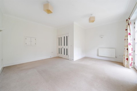 Click the photo for more details of Somerleigh Road, Dorchester