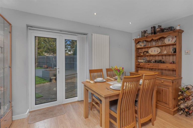 Images for Midway, Middleton Cheney, Banbury