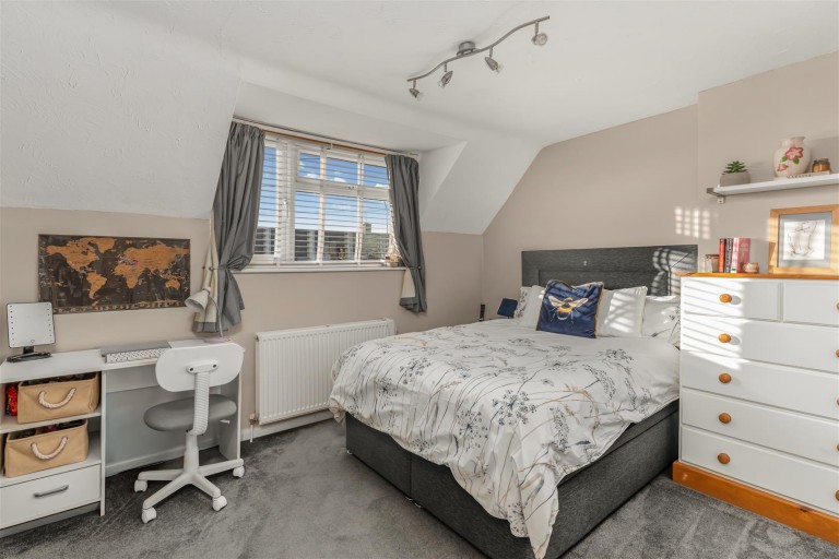 Images for Midway, Middleton Cheney, Banbury