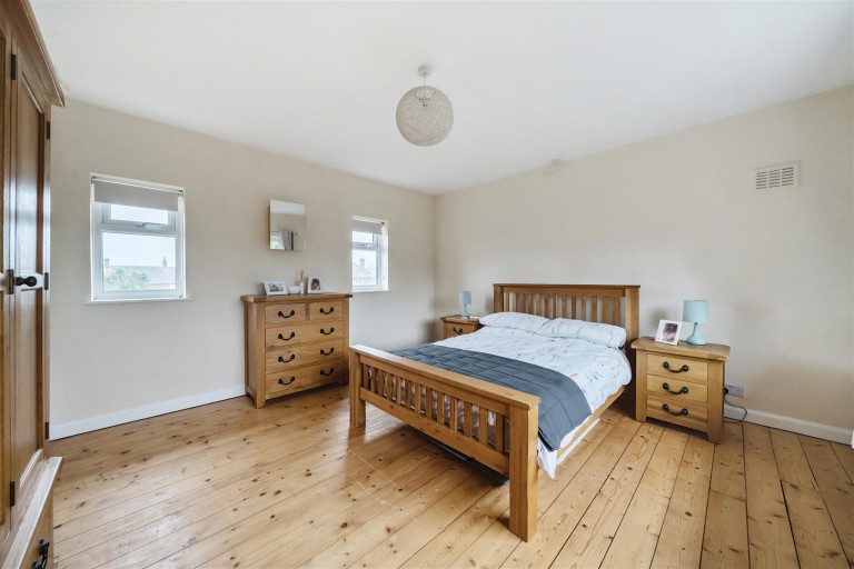 Images for Pyles Thorne Close, Wellington