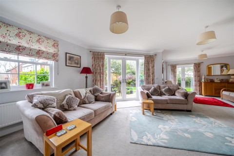 Click the photo for more details of Southfield Drive, Yeovil