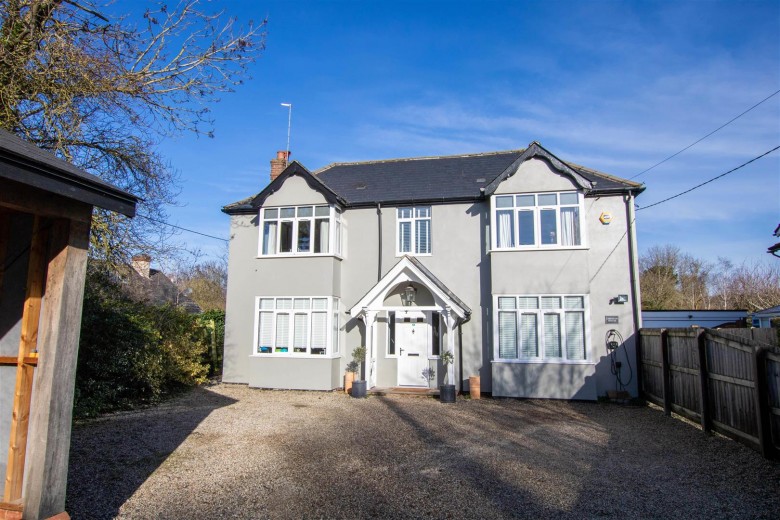 Click the photo for more details of London Road, Great Chesterford, Saffron Walden