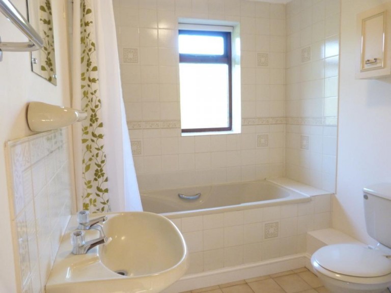 Images for Folly Lane, South Cadbury, Yeovil