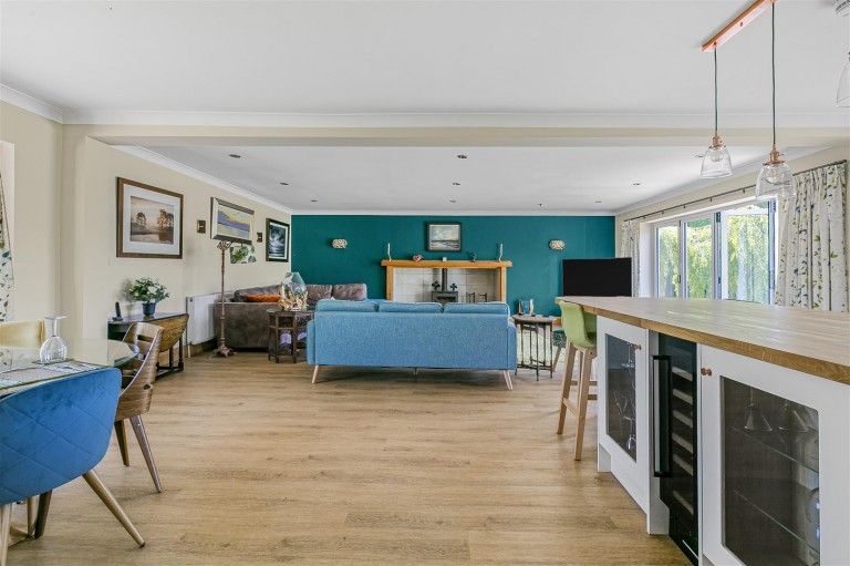 Images for High Street, Little Eversden