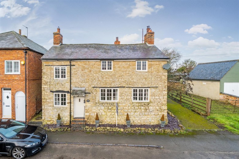 Click the photo for more details of Caldecote, NN12