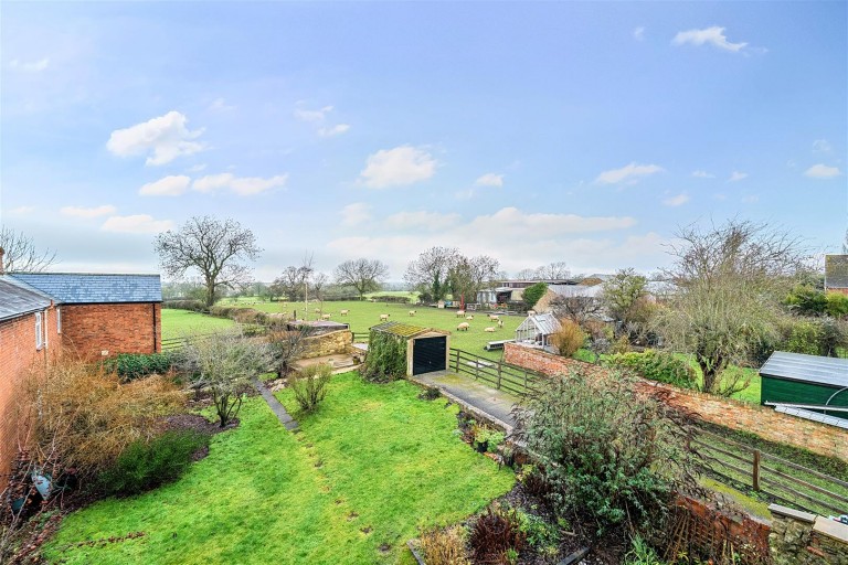 Images for Caldecote, NN12