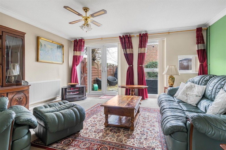 Images for Aureole Walk, Newmarket