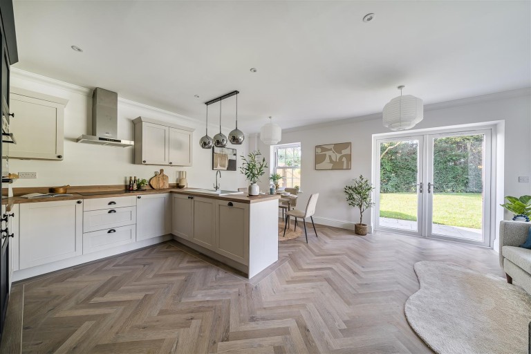 Images for Salisbury Road, Blandford Forum