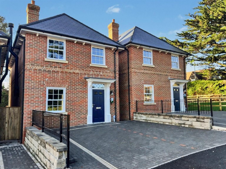 Images for Salisbury Road, Blandford Forum