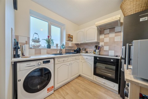 Click the photo for more details of Little London, Silverstone, NN12