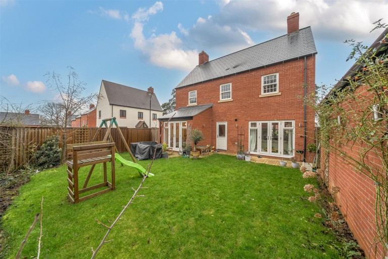 Images for Redcar Road, Towcester, NN12