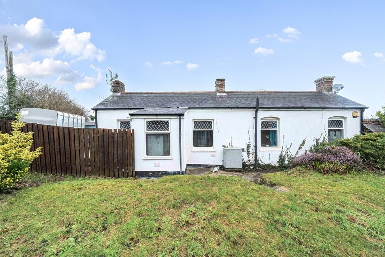 Click the photo for more details of Grampound Road, Truro
