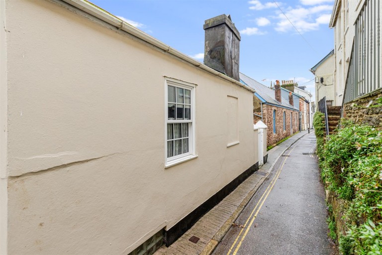 Images for South Ford Road, Dartmouth