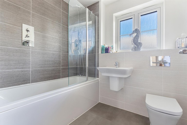 Images for Cotton Road, Dartmouth