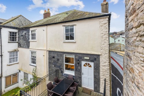 Click the photo for more details of Foss Street, Dartmouth