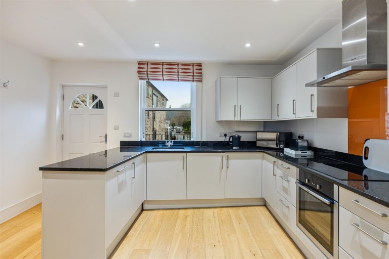 Images for Foss Street, Dartmouth