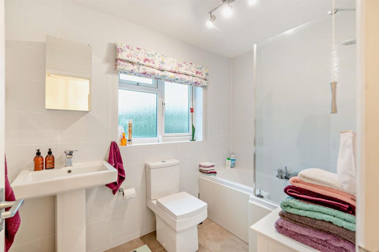 Images for Ash Close, Uppingham, Rutland