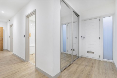 Click the photo for more details of New Cheveley Road, Newmarket