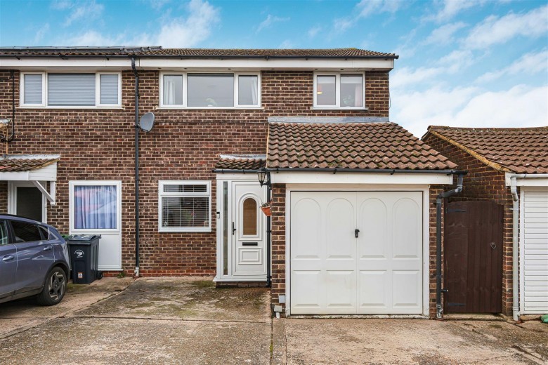 Click the photo for more details of Long Horse Croft, Saffron Walden