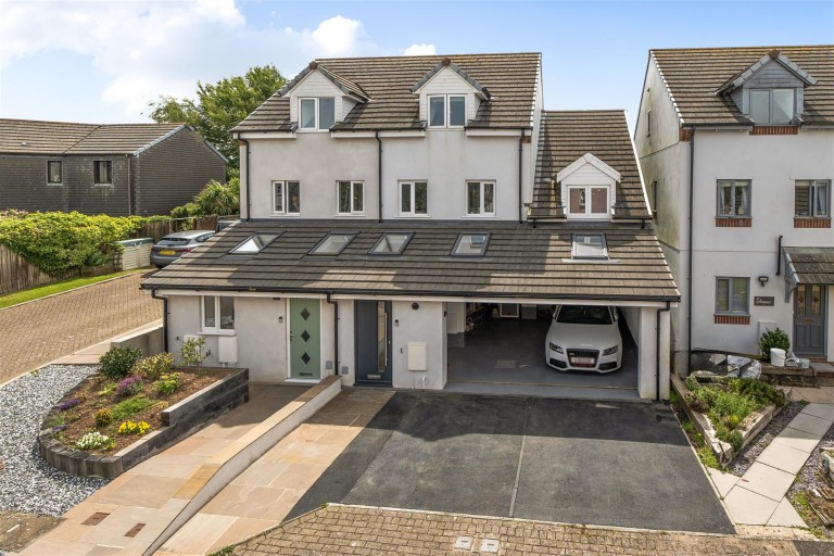Images for Oakwood Close, Dartmouth