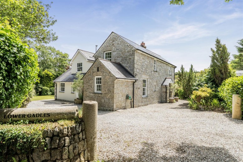 Click the photo for more details of Burnthouse, Nr Penryn