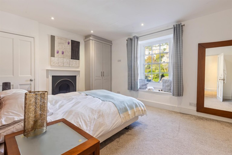 Images for Victoria Road, Dartmouth