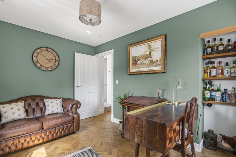 Images for Kings Lane, Pury End, NN12