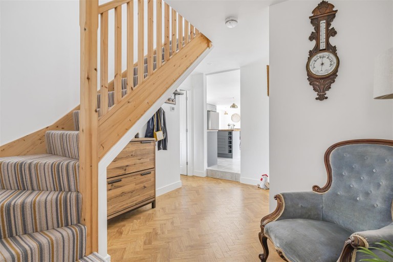 Images for Kings Lane, Pury End, NN12