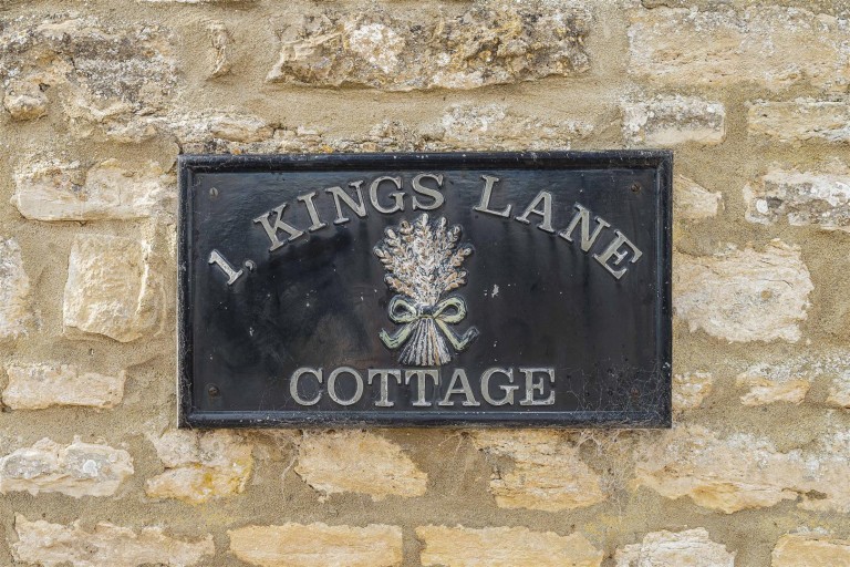 Images for Kings Lane, Pury End, NN12