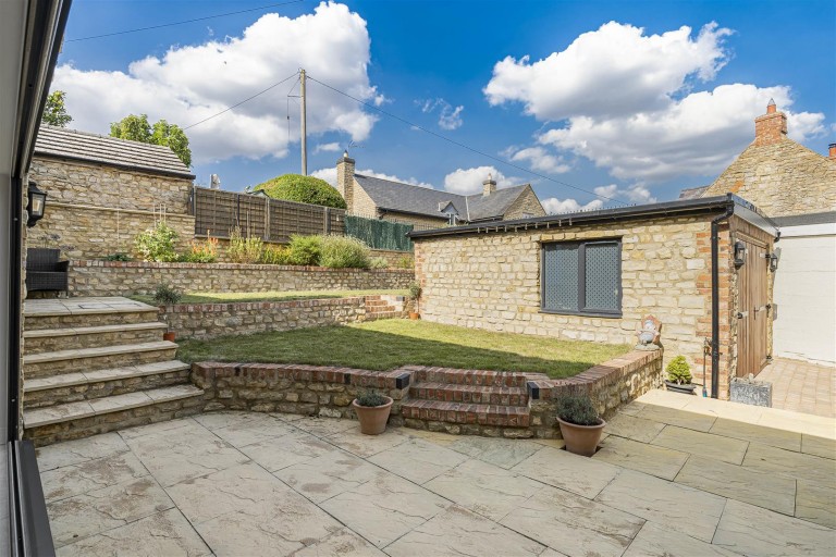 Images for Kings Lane, Pury End, NN12