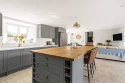 Images for Kings Lane, Pury End, NN12