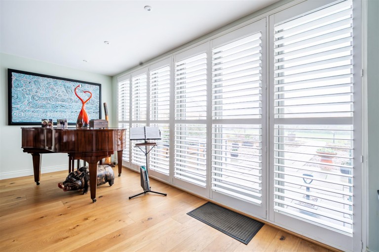 Images for Yeabridge Court, Yeabridge, South Petherton