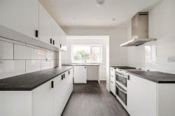 Images for Popes Lane, Rockwell Green, Wellington