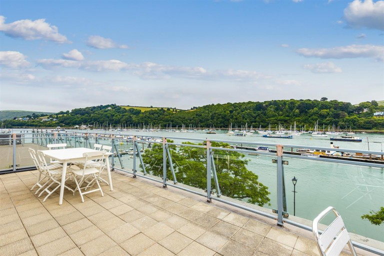 Images for North Embankment, Dartmouth