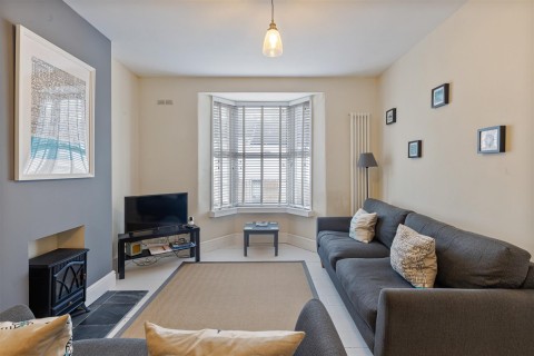 Click the photo for more details of Victoria Road, Dartmouth