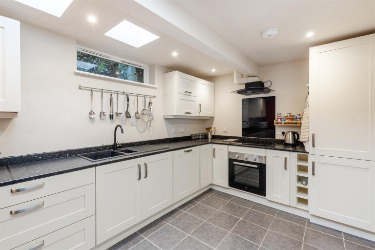 Images for Victoria Road, Dartmouth