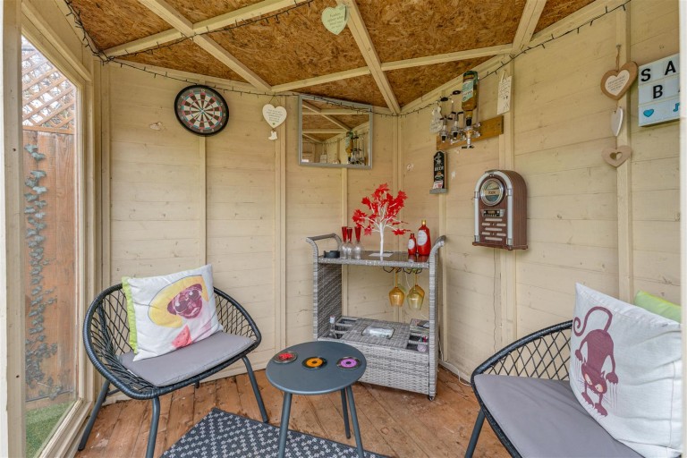 Images for Blenheim Rise, Kings Sutton, Banbury