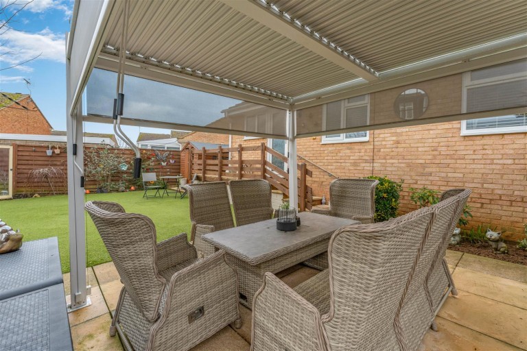 Images for Blenheim Rise, Kings Sutton, Banbury