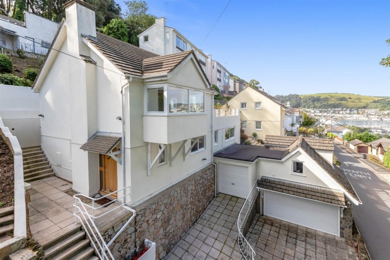 Click the photo for more details of Lower Contour Road, Kingswear