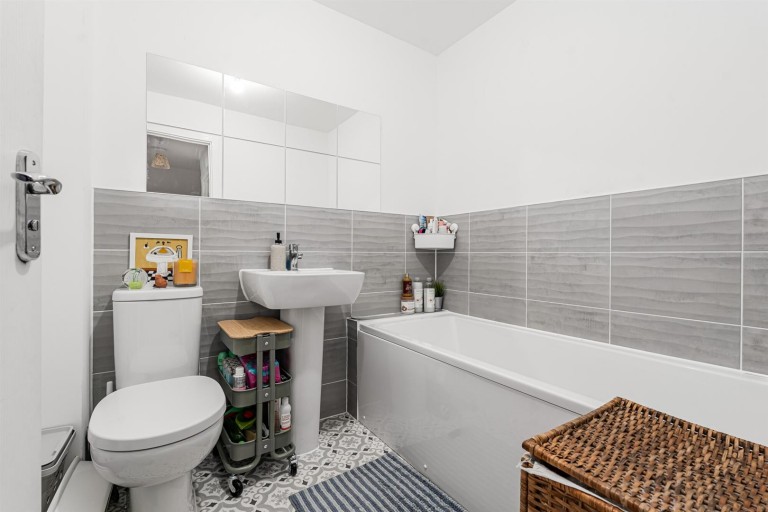 Images for Old Well Road, Okehampton