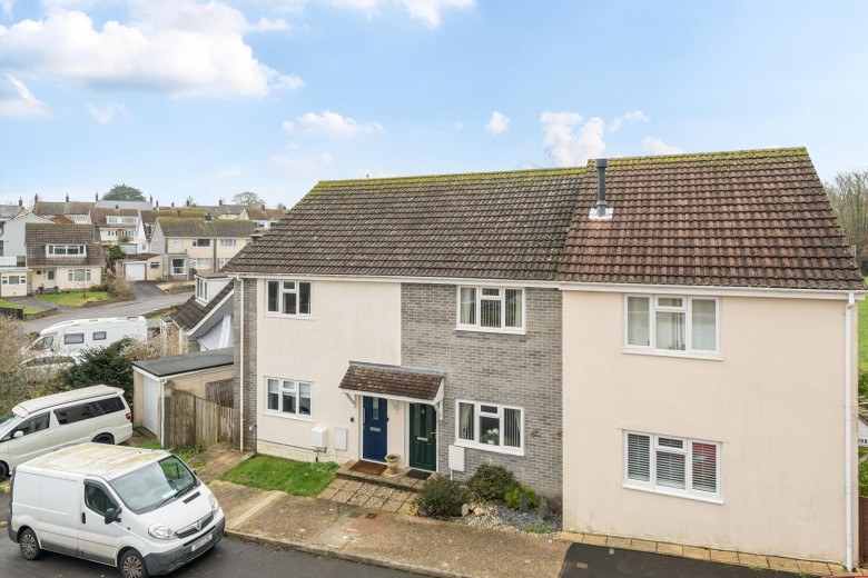 Click the photo for more details of Lea Combe, Axminster