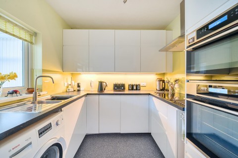 Click the photo for more details of Lea Combe, Axminster