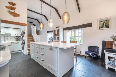 Click the photo for more details of Pelynt