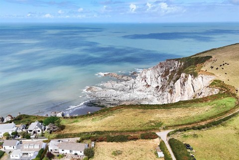 Click the photo for more details of Lee Bay